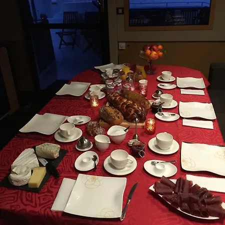浮船住宿加早餐旅馆 船屋
