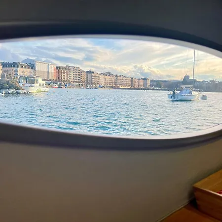 浮船住宿加早餐旅馆 3* 日内瓦